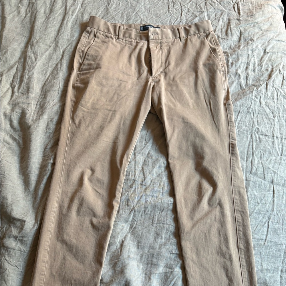 Everlane Men's Khaki Chinos